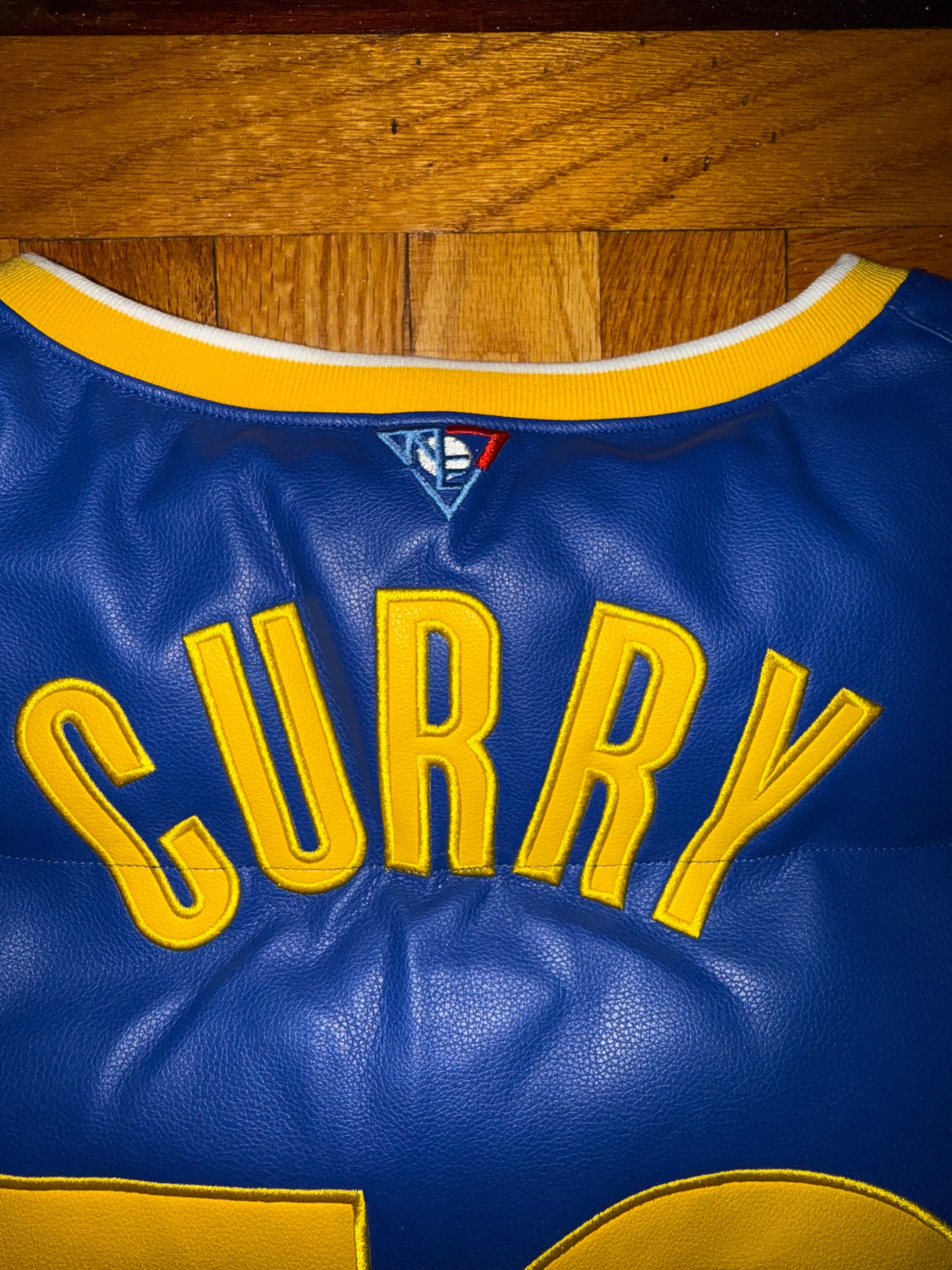 CURRY PUFFER JERSEY